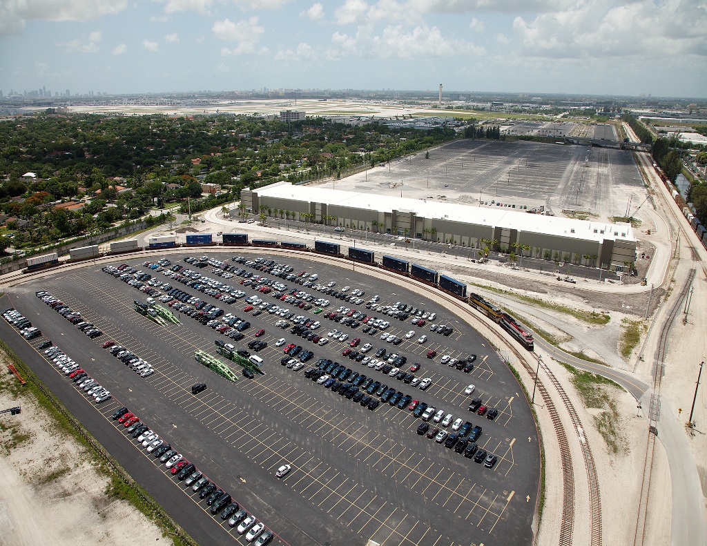 Intermodel & Logistics Park